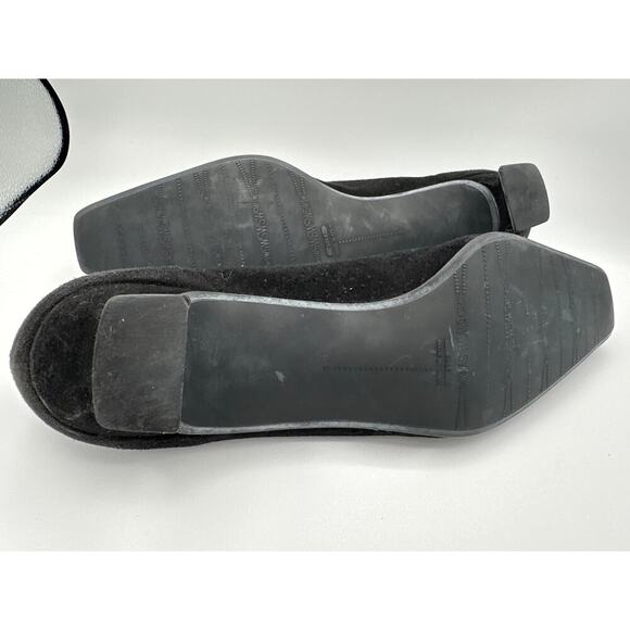 Stuart Weitzman Black Pierced Suede Kitten Toe 1.5” Heel Size 10 - Picture 5 of 6